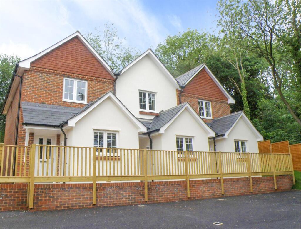 Main image of property: Westwood Mews, Heathfield TN21 0DQ