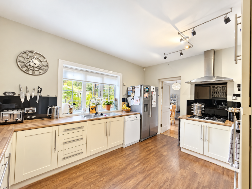 House in East Ayton - More