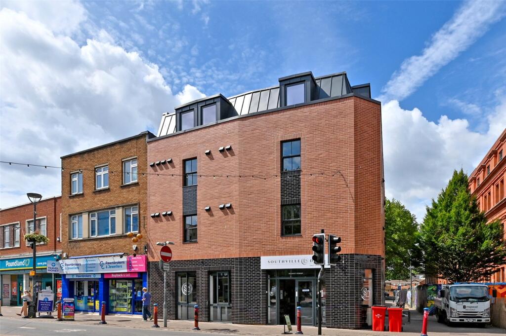 Apartment in Bristol - More