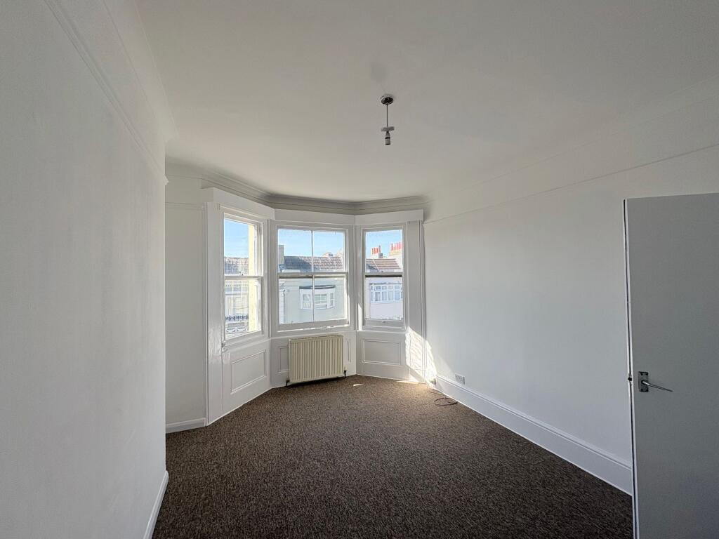 Madeira Place, Brighton, BN2 photo 4