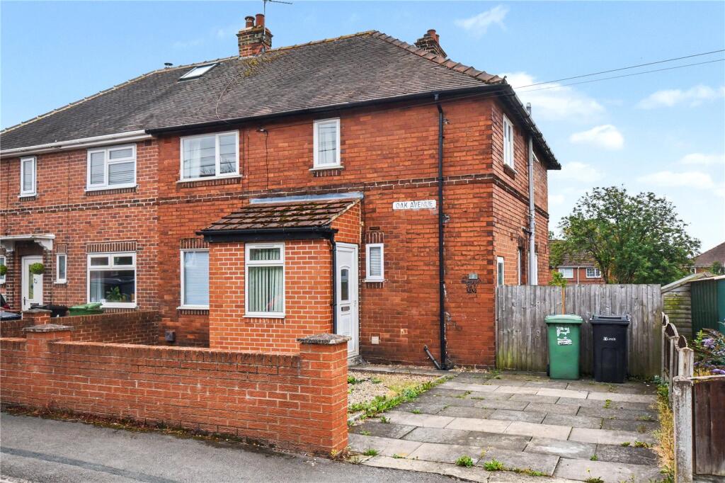 Main image of property: Oak Avenue, Garforth, Leeds, West Yorkshire