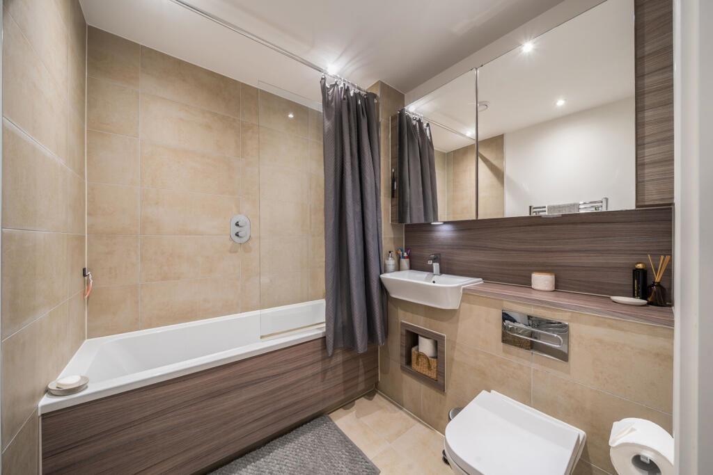 Apartment in Sheffield, Kelham Island Community, Neepsend - More