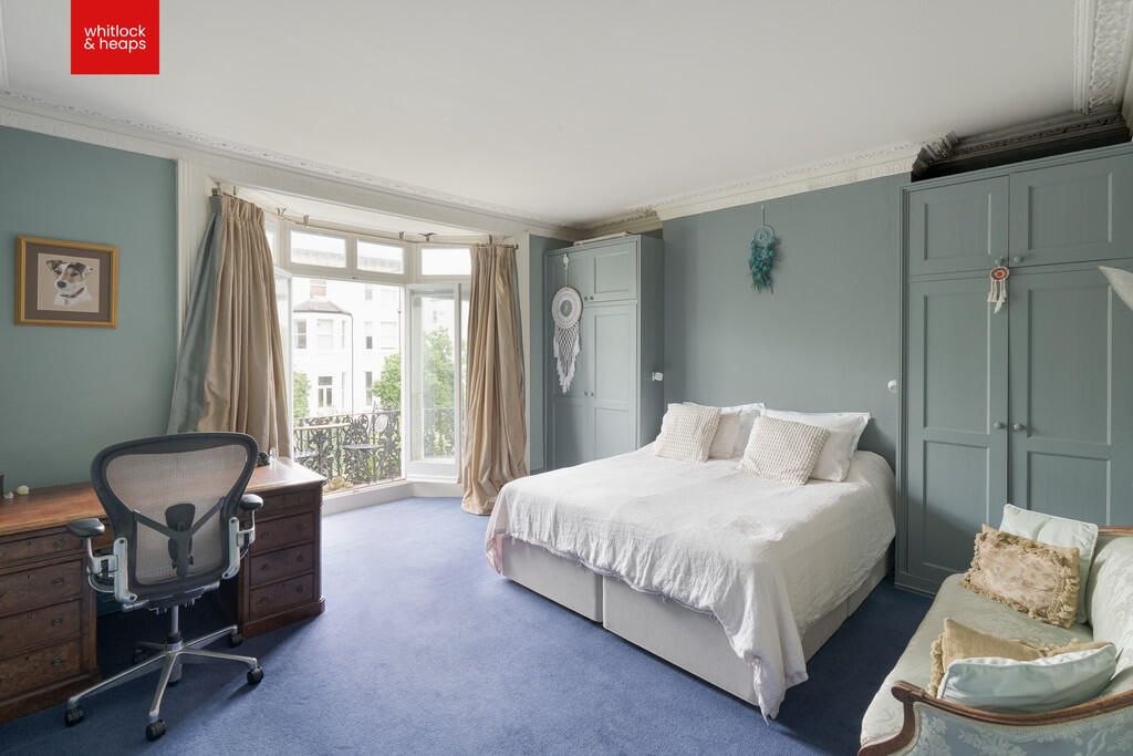 Apartment in Hove, Brighton and Hove - More