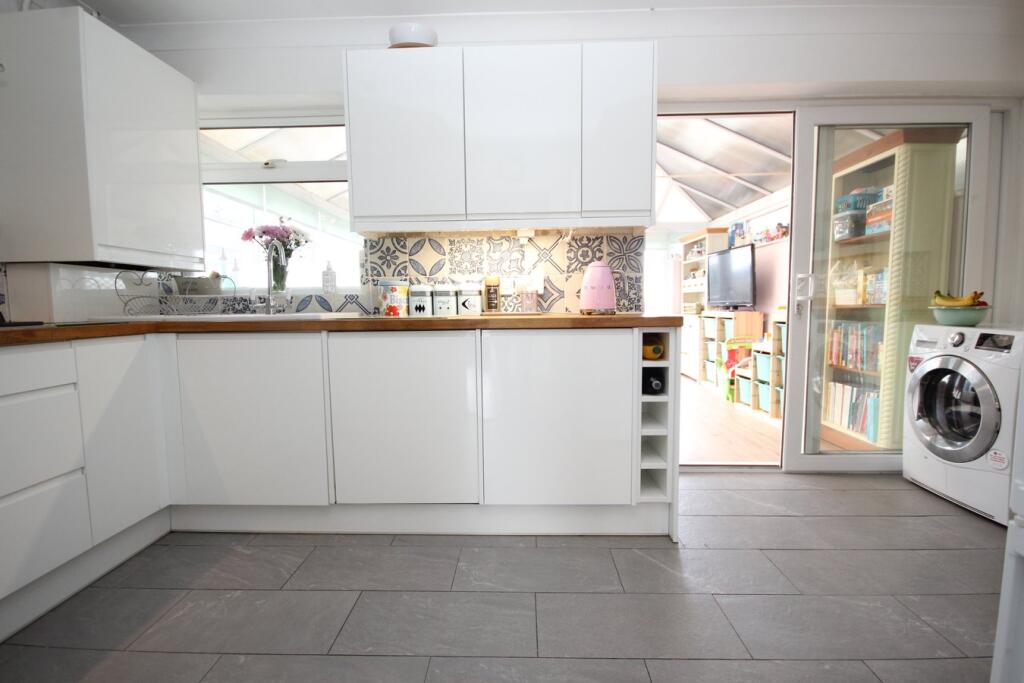 Additional image 6 of Farnham Road, BRANKSOME, BH12