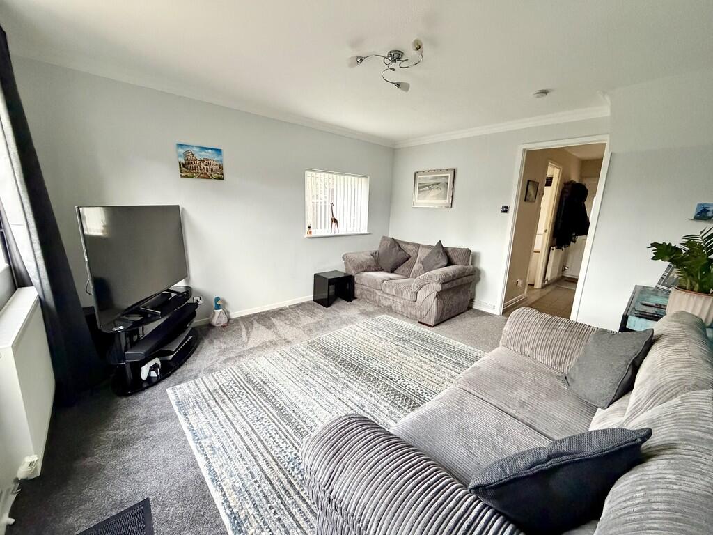 Martin Close, Creekmoor photo 5
