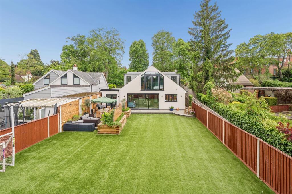 House in Hitchin, Sunnyside - More