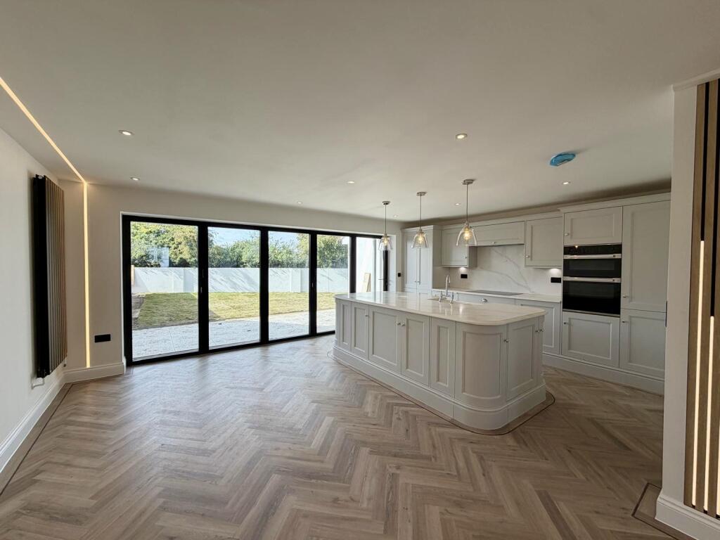 House in Rochester - View 4