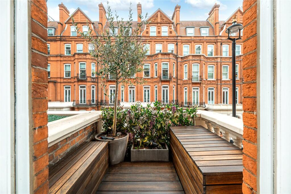 Main image of property: Park Street, Mayfair, London, W1K