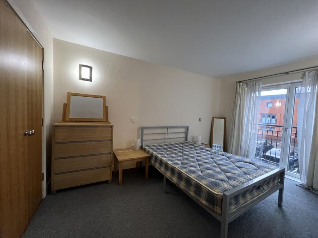 Apartment in Birmingham - More