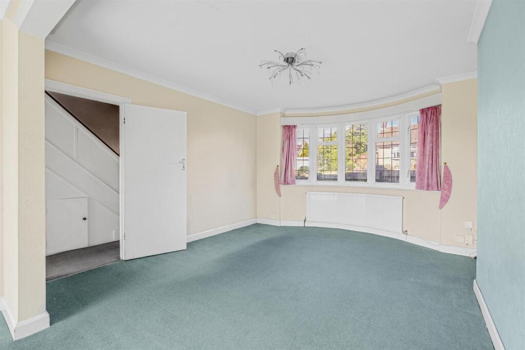 House in Northampton, West Northamptonshire - View 6