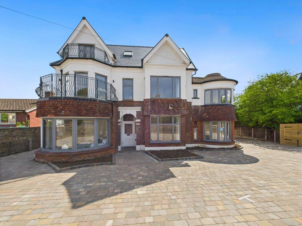 Main image of property: 60 Stone Road, Broadstairs, CT10