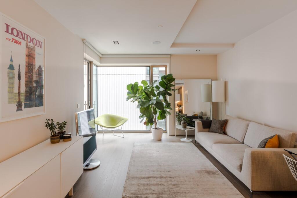 Apartment in London, City of Westminster - View 4