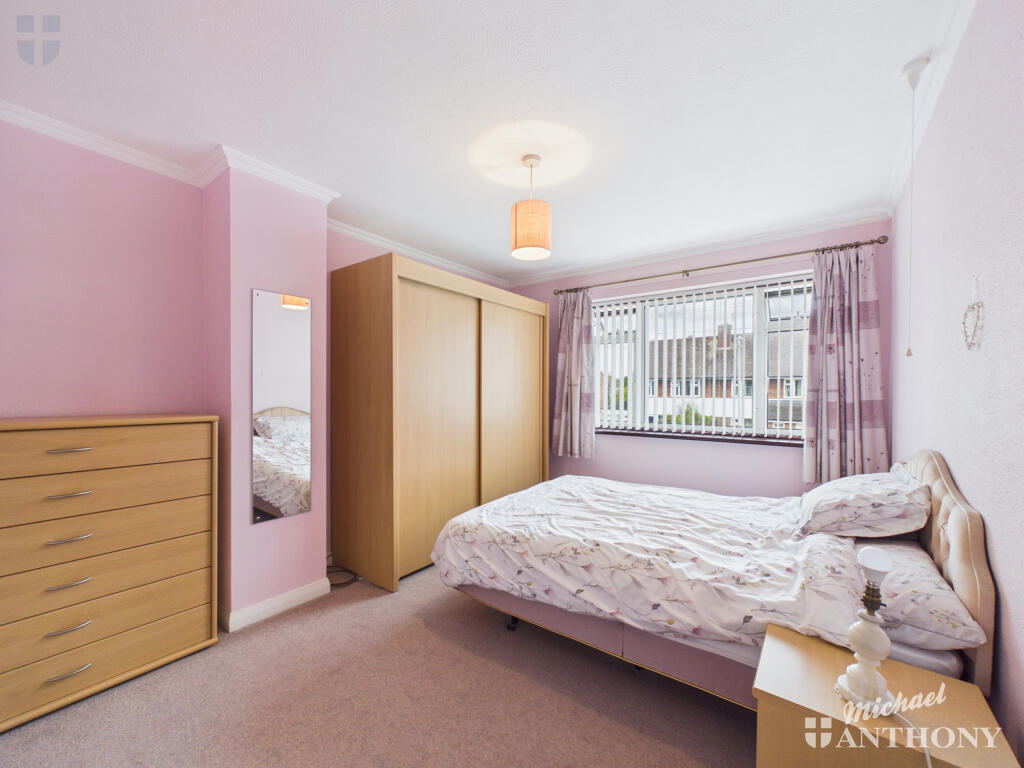 House in Aylesbury, Buckinghamshire - View 5