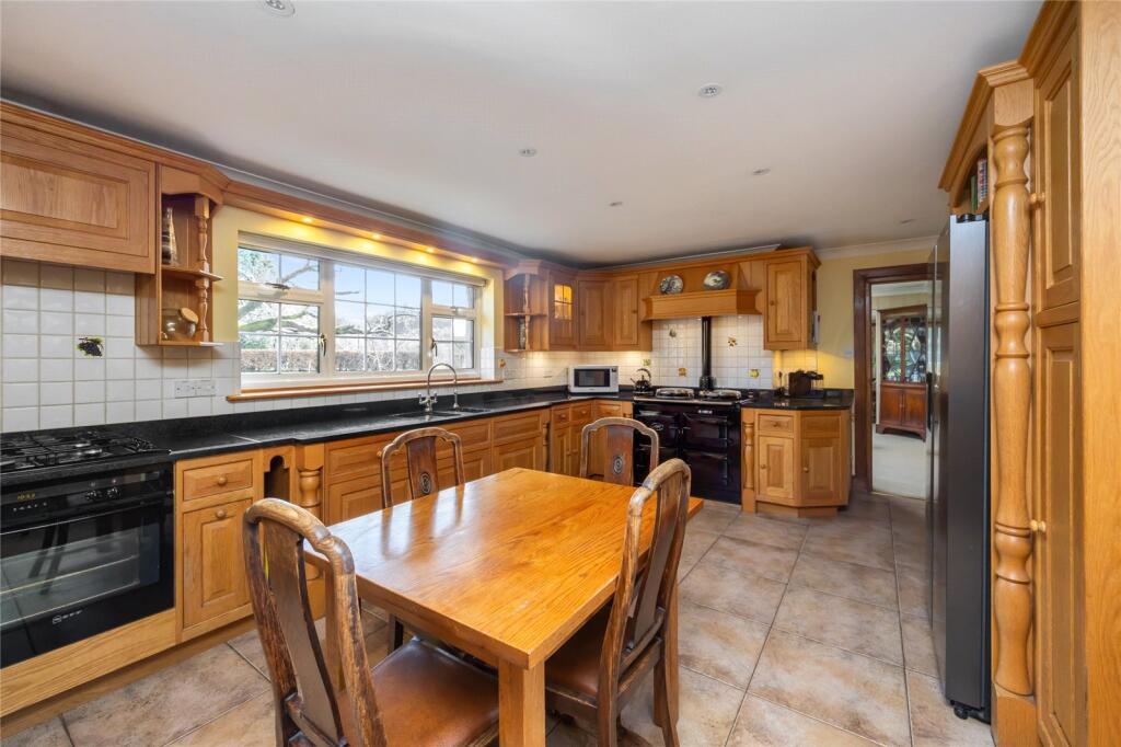 The Drive, Maresfield Park, Maresfield, East Sussex, TN22 - View 2