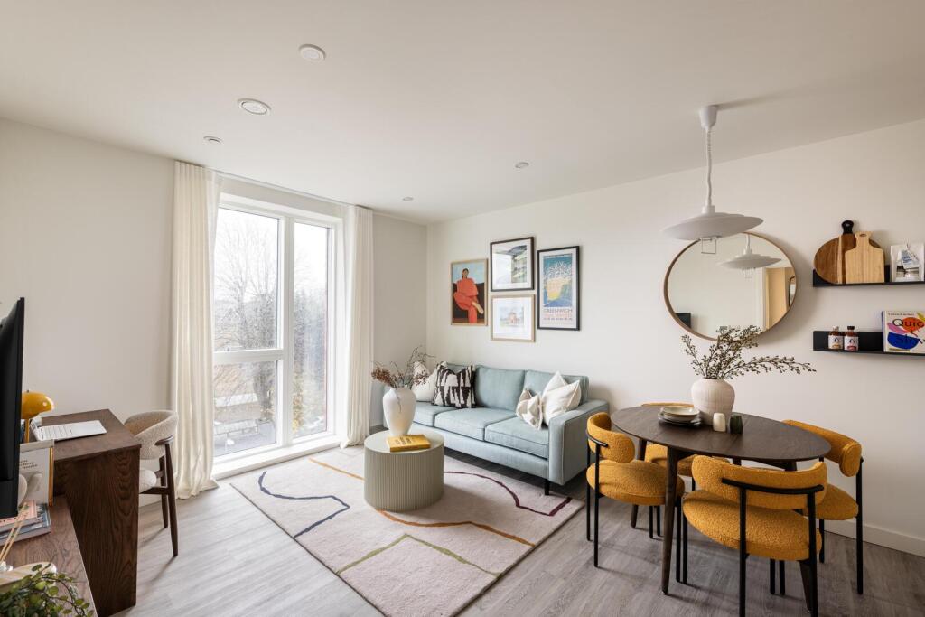 Main image of property: Station Approach, Woodside Park, N12