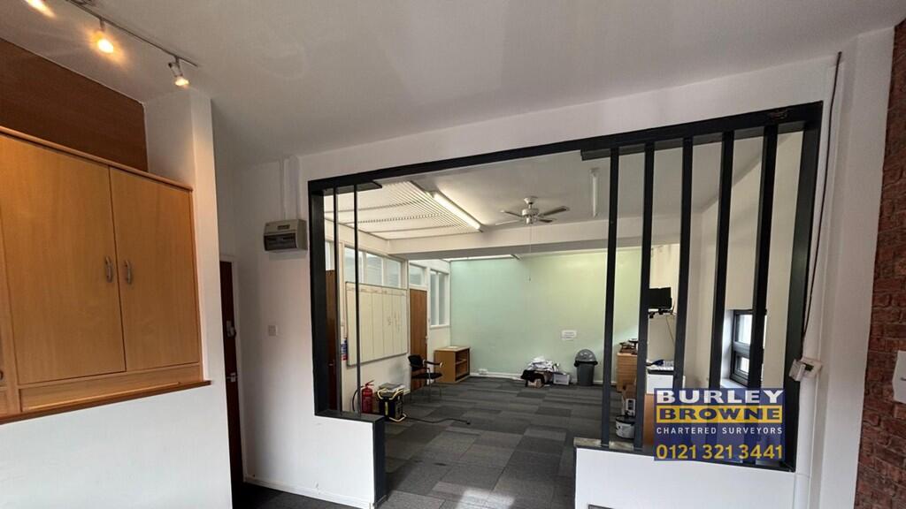 Additional image 3 of 21 Gate Lane, Sutton Coldfield, West Midlands, B73 5TR