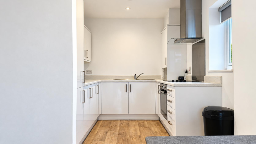 Apartment in London - View 5
