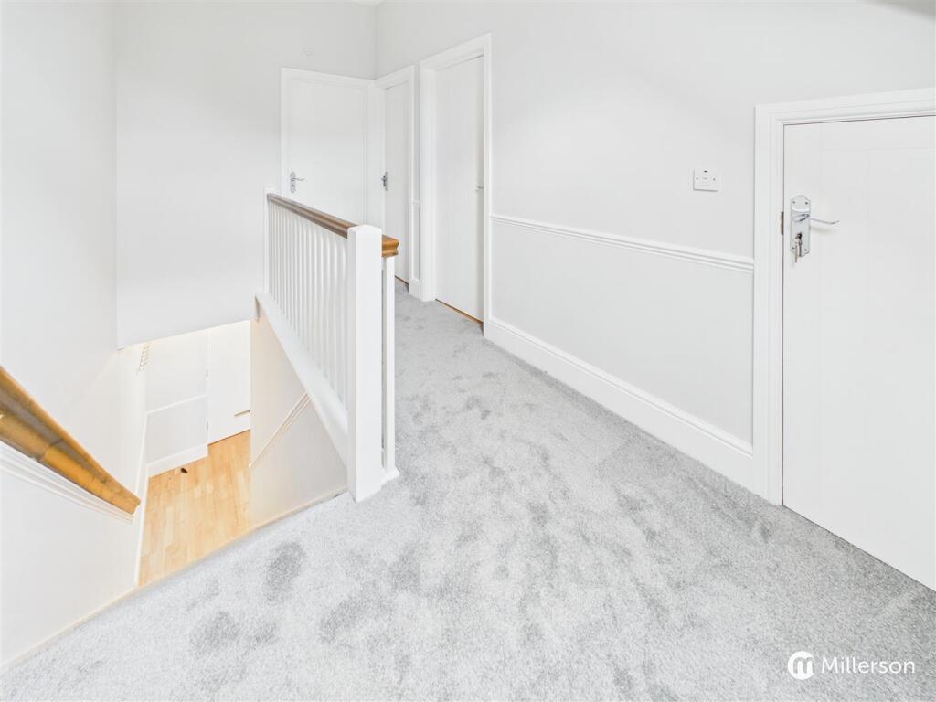 Apartment in Truro - View 5