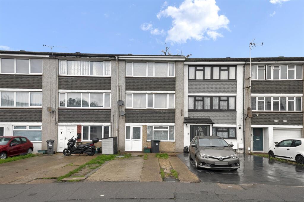 Main image of property: Convent Way, Southall