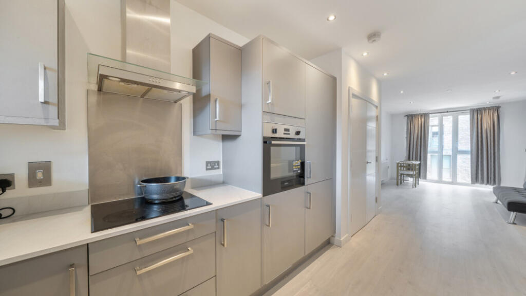 Apartment in London - View 4