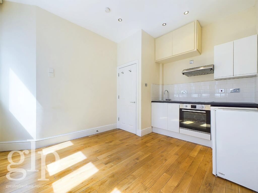 Apartment in London, Westminster, Covent Garden - View 5