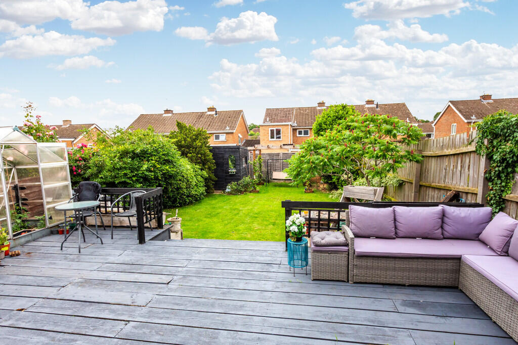 Ashridge Close, Rushden - More