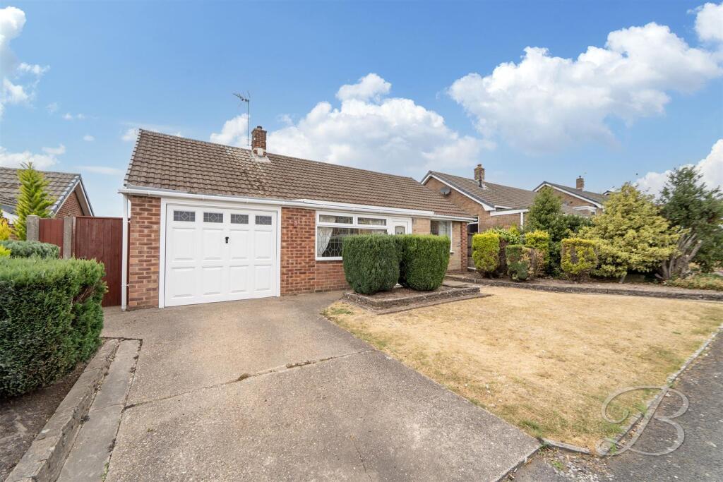 Main image of property: Manvers Crescent, Edwinstowe, Mansfield