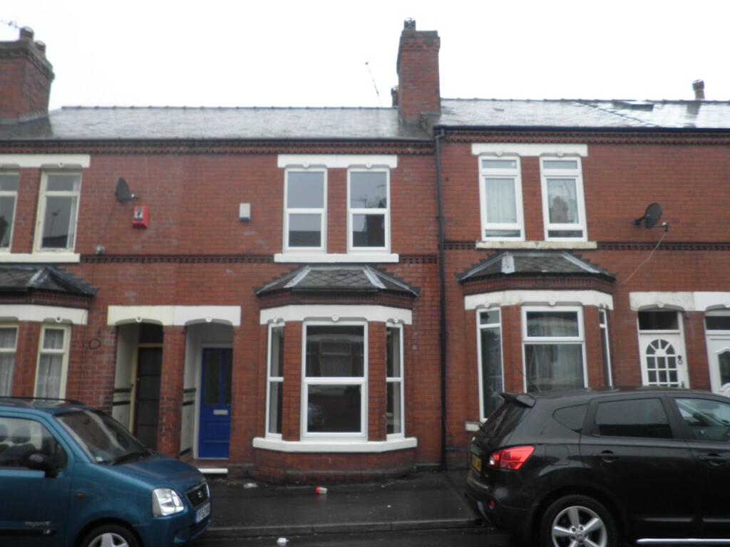 Main image of property: 46 Earlesmere Avenue, Balby, Doncaster, DN4 0QE