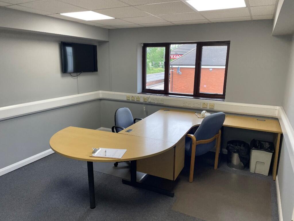 Main image of property: Office 28 Trafalgar House, 712 London Road, West Thurrock, RM20 3JT