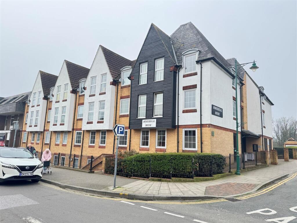 Main image of property: Bellingham Lane, Rayleigh
