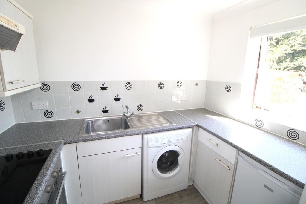 Apartment in Colchester - View 3