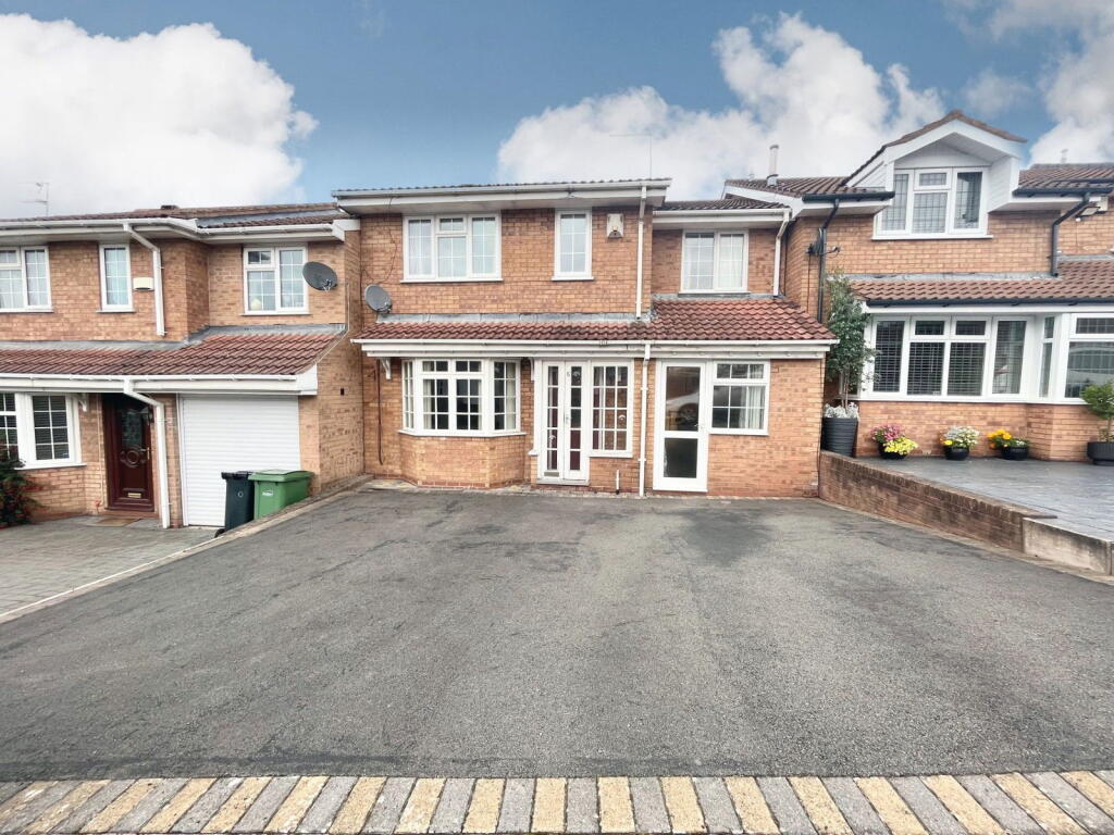 Main image of property: North View Drive, Brierley Hill, DY5 1LP