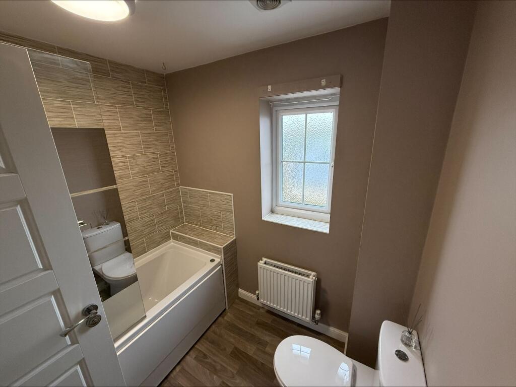 Additional image 6 of Low Whin Fold, Keighley, BD22