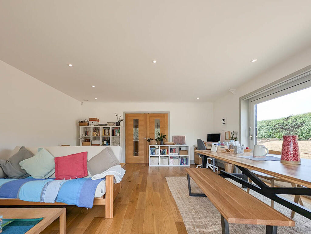 House in Stevenage - View 3