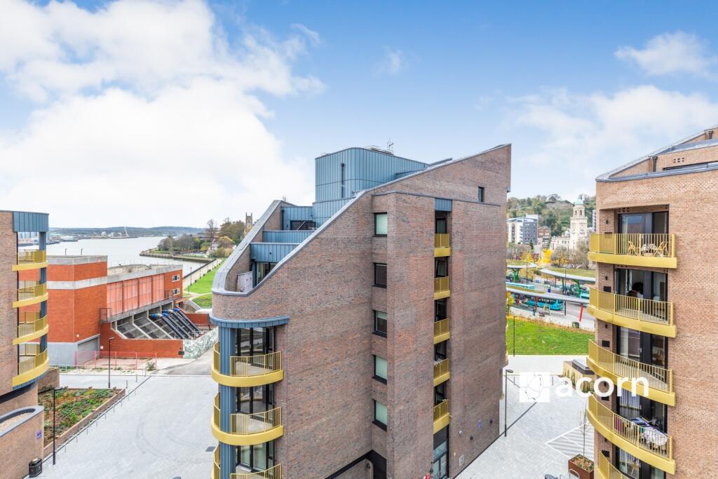 Main image of property: Medway Street Chatham ME4