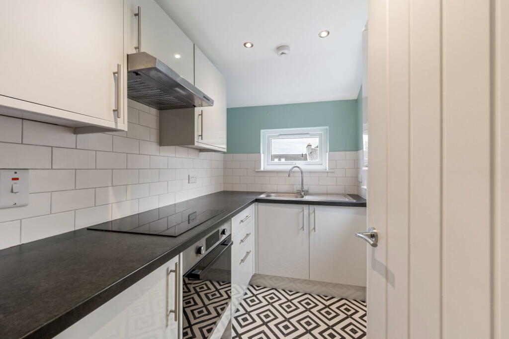 Apartment in Kirkcaldy, Fife - View 5
