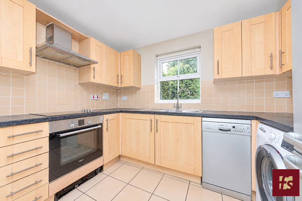 Main image of property: Talavera Close, Crowthorne, Berkshire RG45 6DE