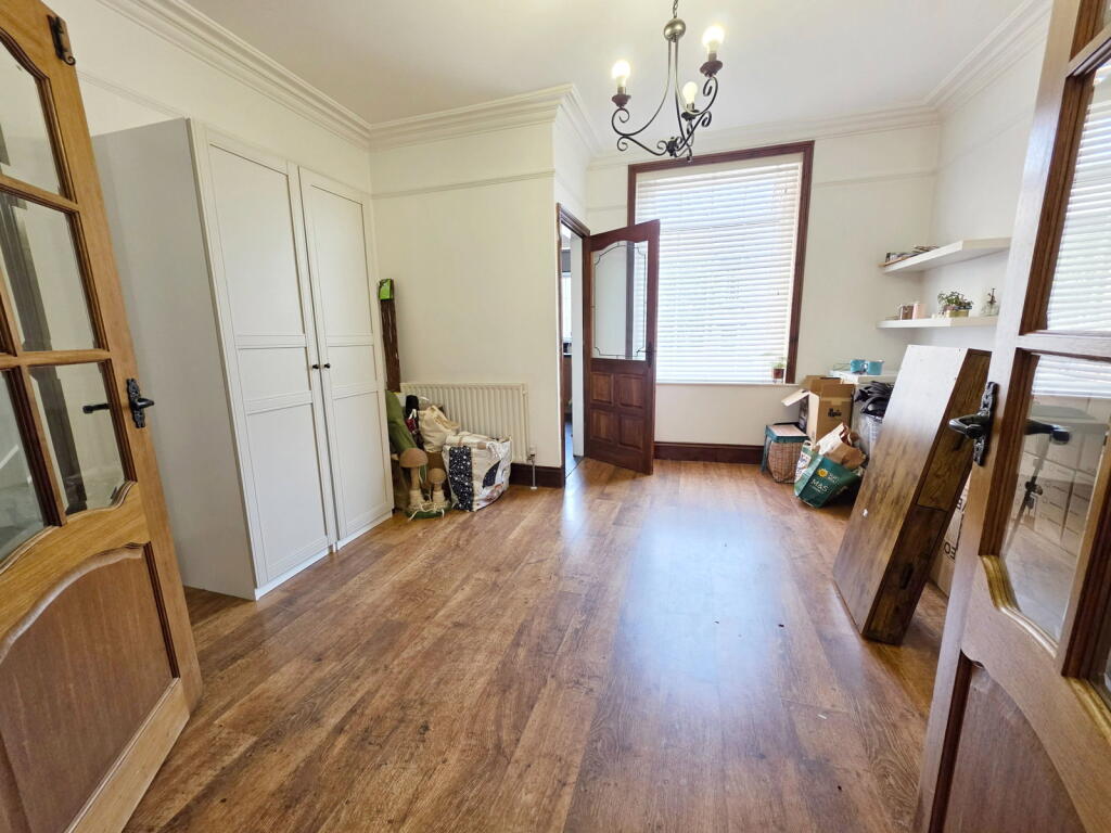 House in Barnsley, Kingstone - View 3