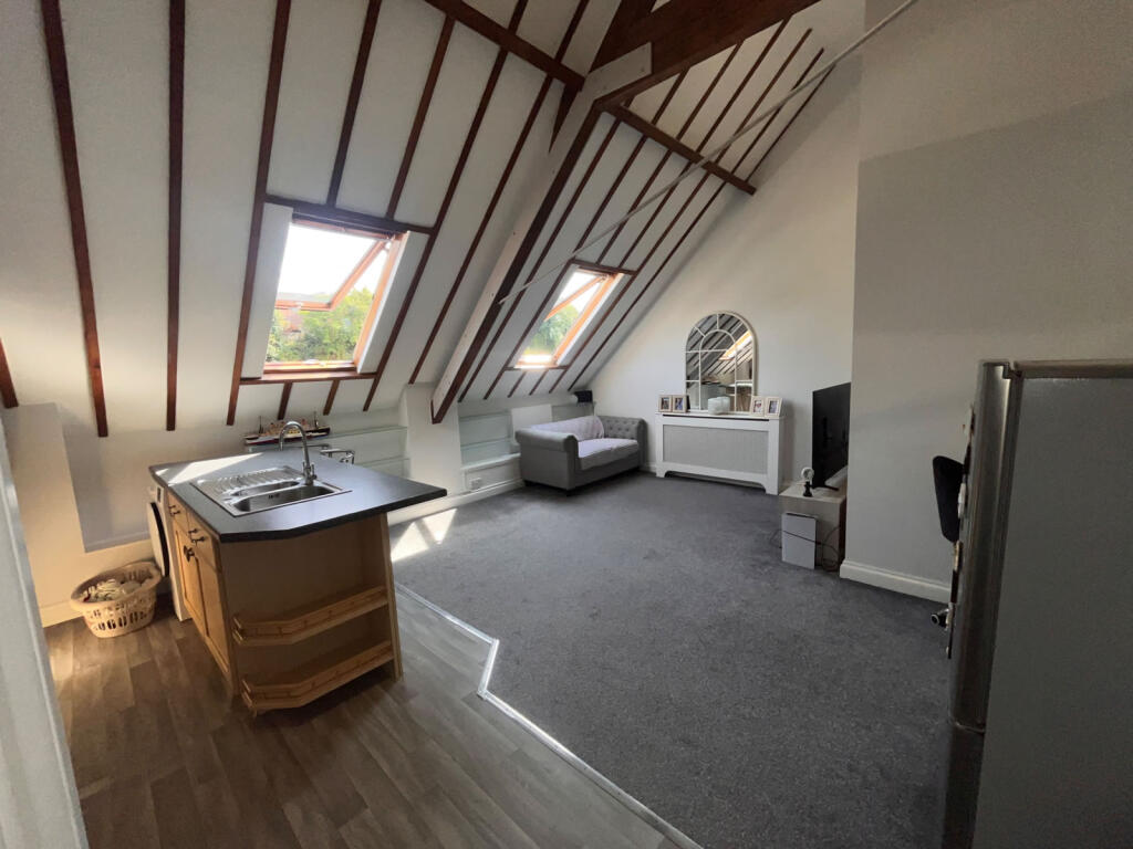 Apartment in Torquay - View 4