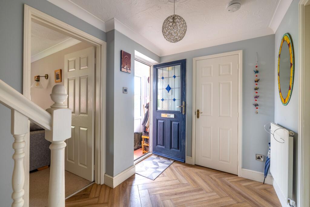 House in Glastonbury, Somerset - View 5