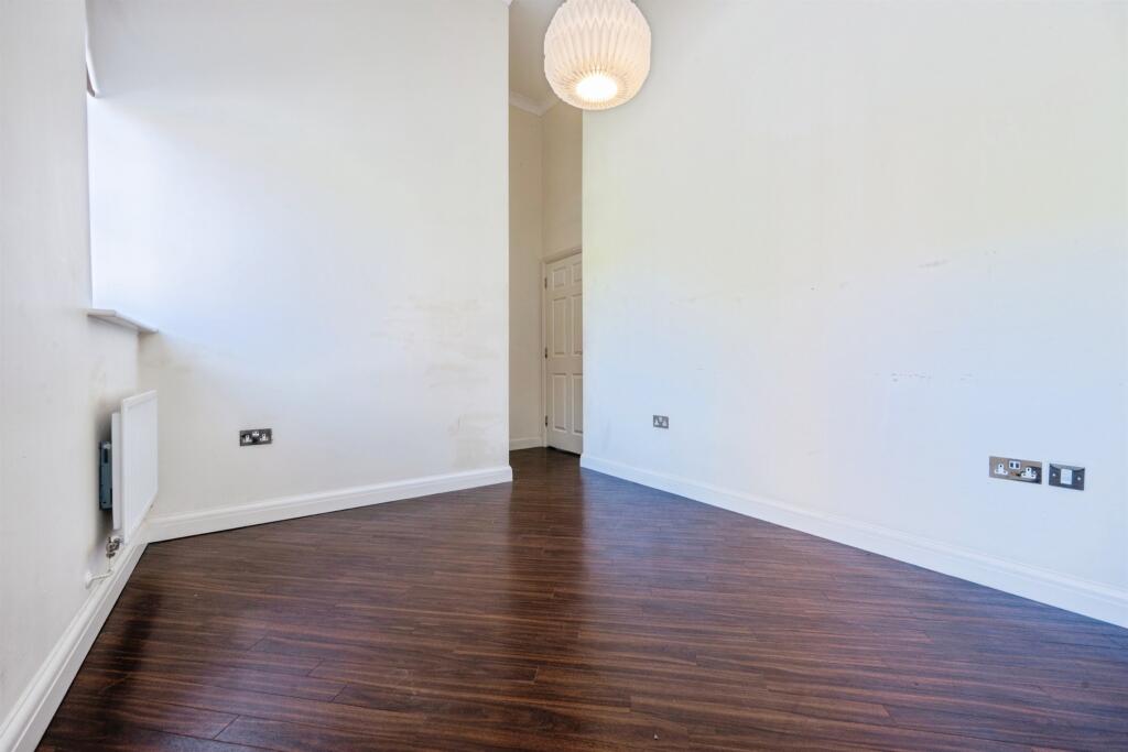 Additional image 8 of Beningfield Drive, London Colney, St. Albans