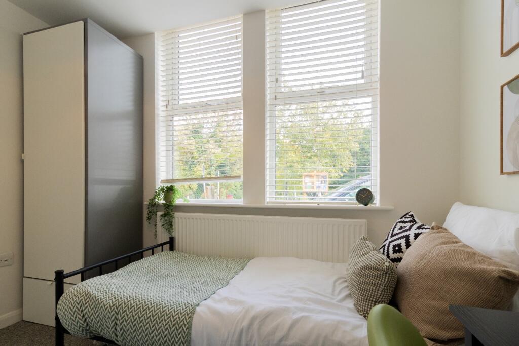 House in Cambridge - View 2