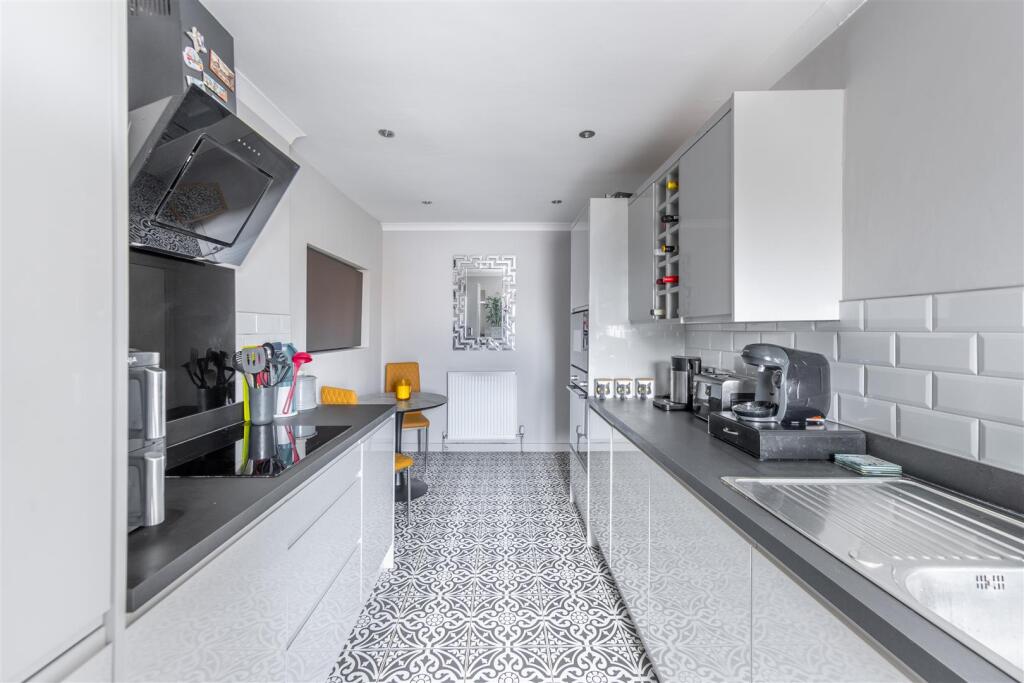 Apartment in North Tyneside, Benton - More