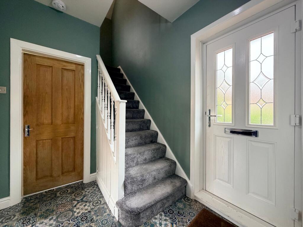 House in Scarborough, North Yorkshire - More
