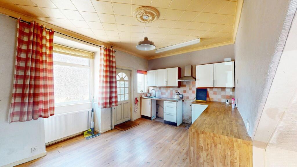 Church Street, Westhoughton, BL5 - View 4