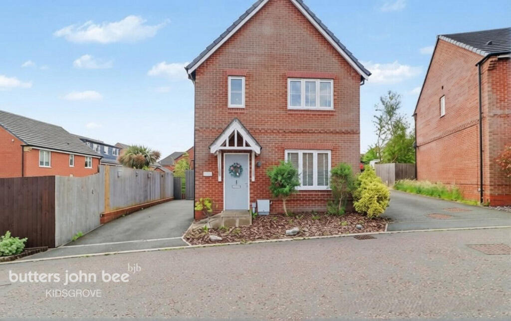 Main image of property: Rudyard Lake Grove, Stoke-on-trent, ST6 5DA