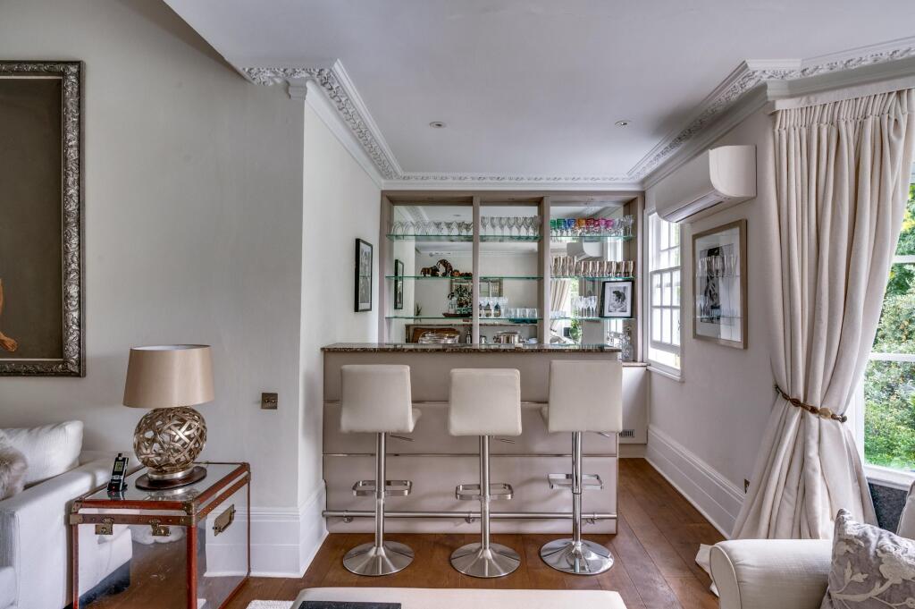 House in London, Kensington - View 4