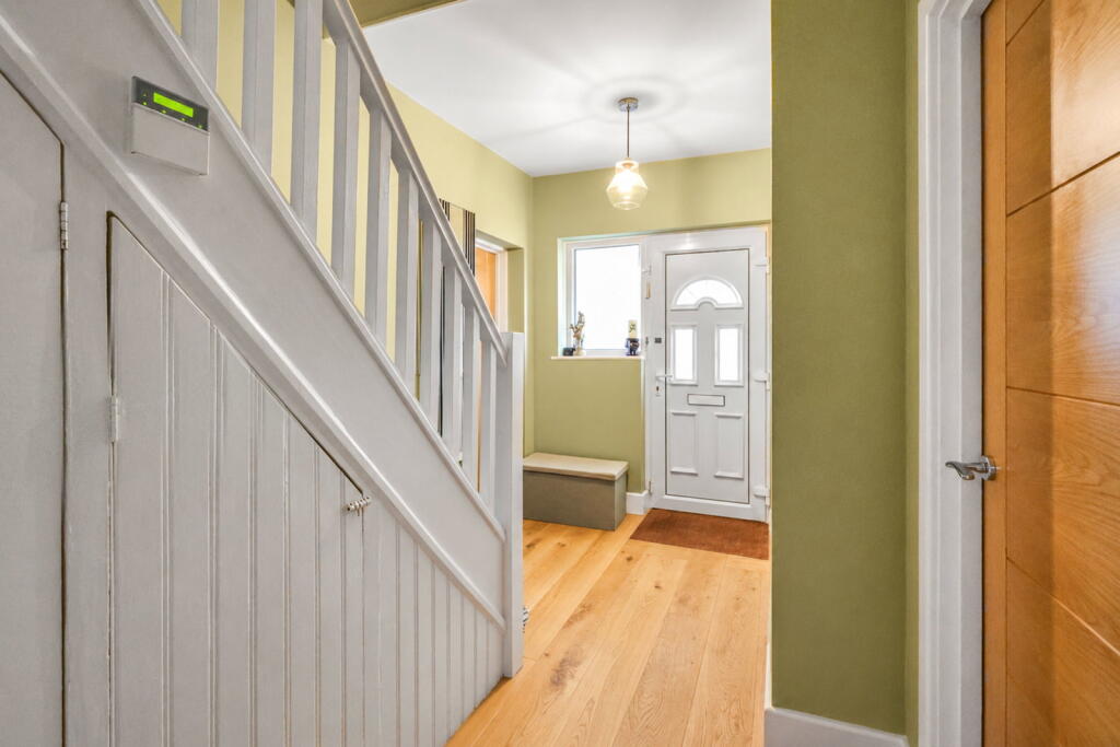 House in London - View 3