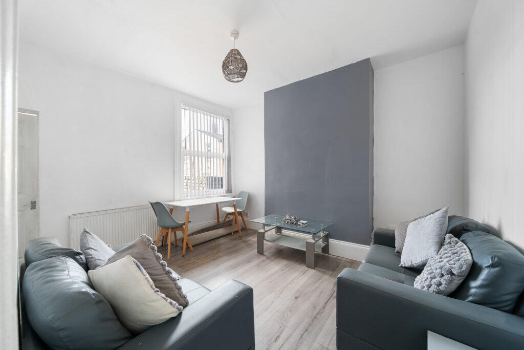 Main image of property: 2 Middlesex Road, Middlesex Road, Liverpool, L20 9BW