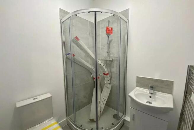 Flat 1 En-Suite